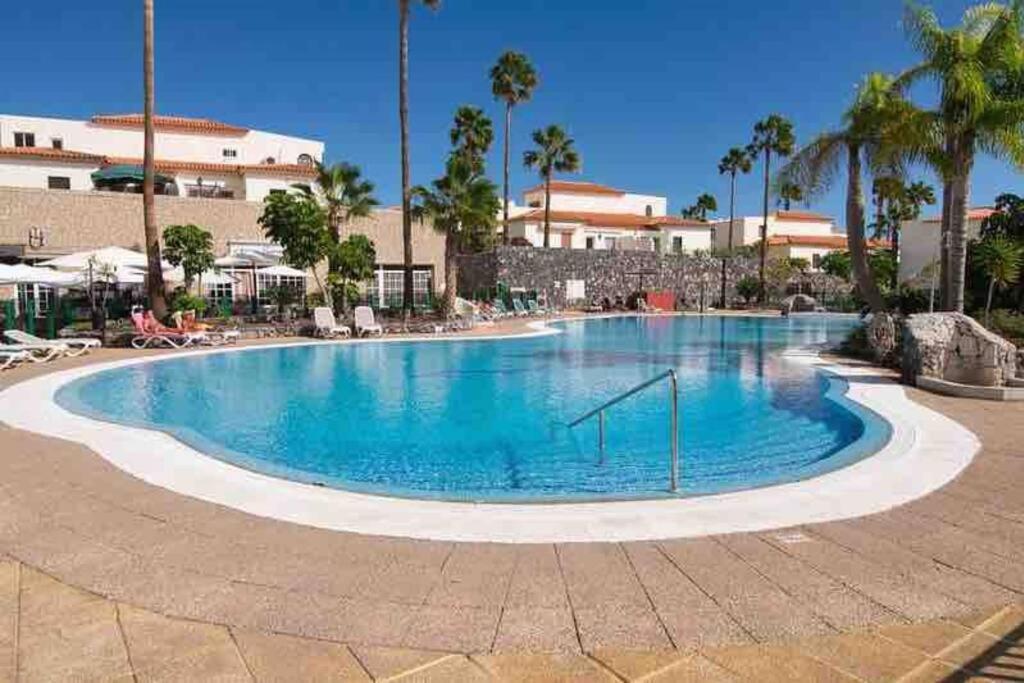 Palm Villa 1 Bed Apartment Overlooking Golf Course San Miguel de Abona Kültér fotó