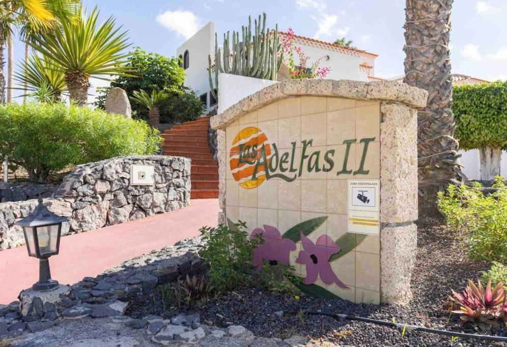 Palm Villa 1 Bed Apartment Overlooking Golf Course San Miguel de Abona Kültér fotó